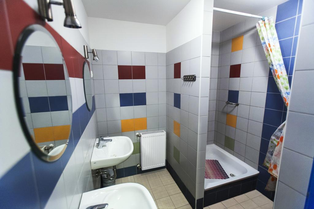 Broadway Hostel Budapest Exterior photo