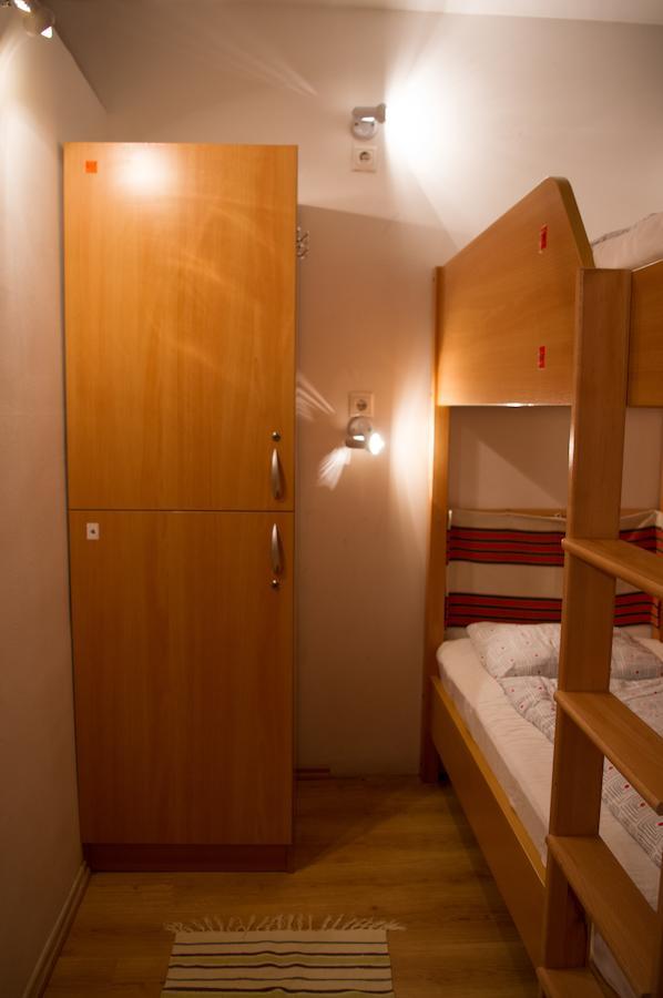 Broadway Hostel Budapest Room photo